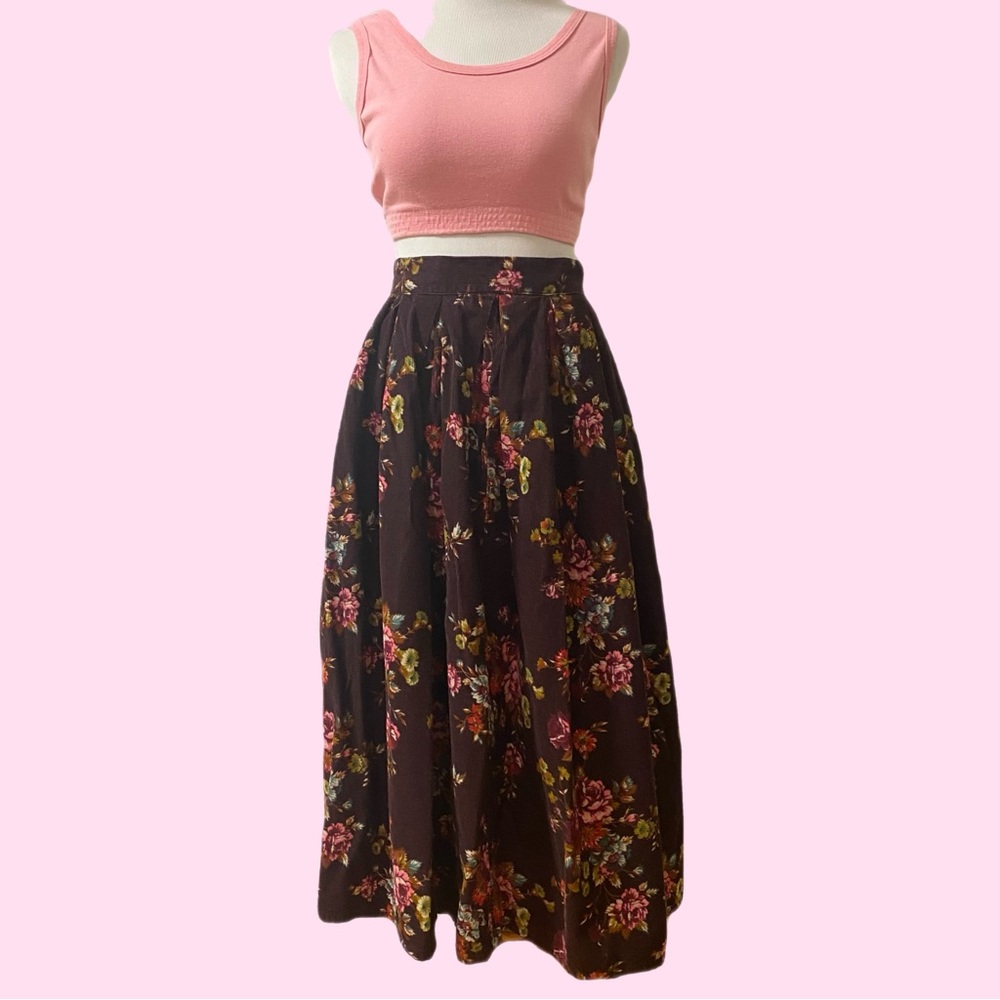 Vintage 90s Y2K Brown Floral Corduroy Skirt United Colors of Benetton Small